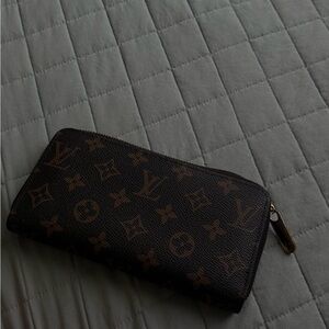 Louis Vuitton Monogram Zip Wallet with Gold Hardware